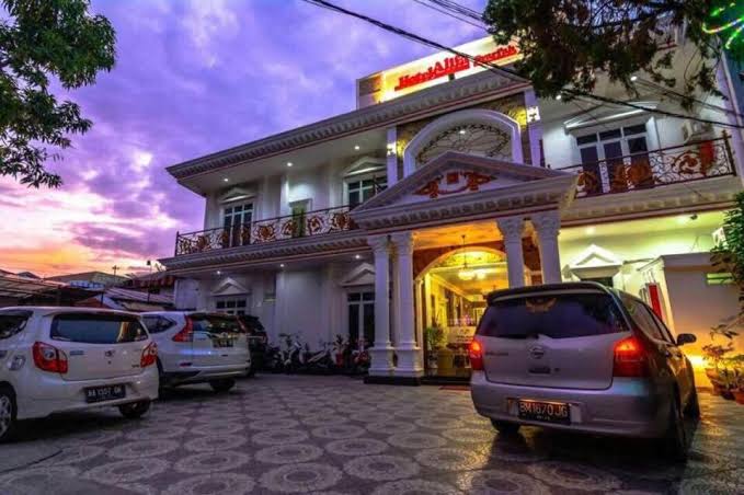 Balik Jembatan, Nyaman di Hati: Penginapan Syariah di Jantung Cilacap